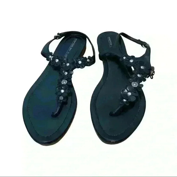 Montego Bay Club Black Sandals Size 7.5 - Picture 3 of 3